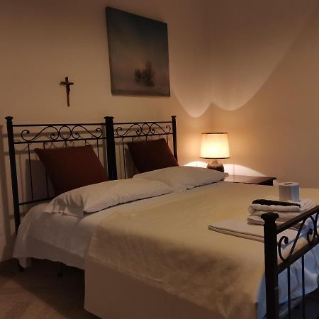 Bed and Breakfast Chez Martha Верона Экстерьер фото