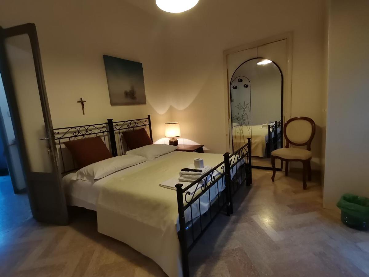Bed and Breakfast Chez Martha Верона Экстерьер фото