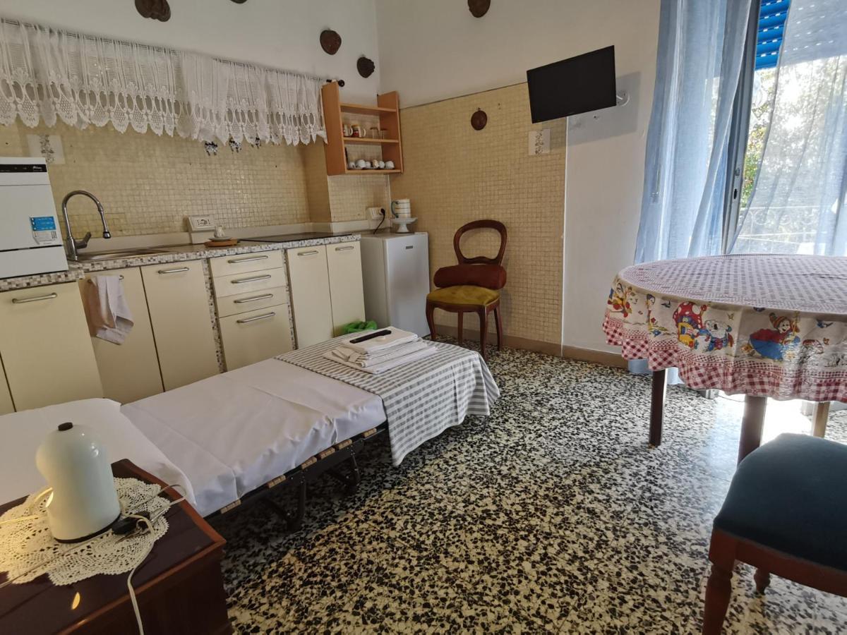 Bed and Breakfast Chez Martha Верона Экстерьер фото